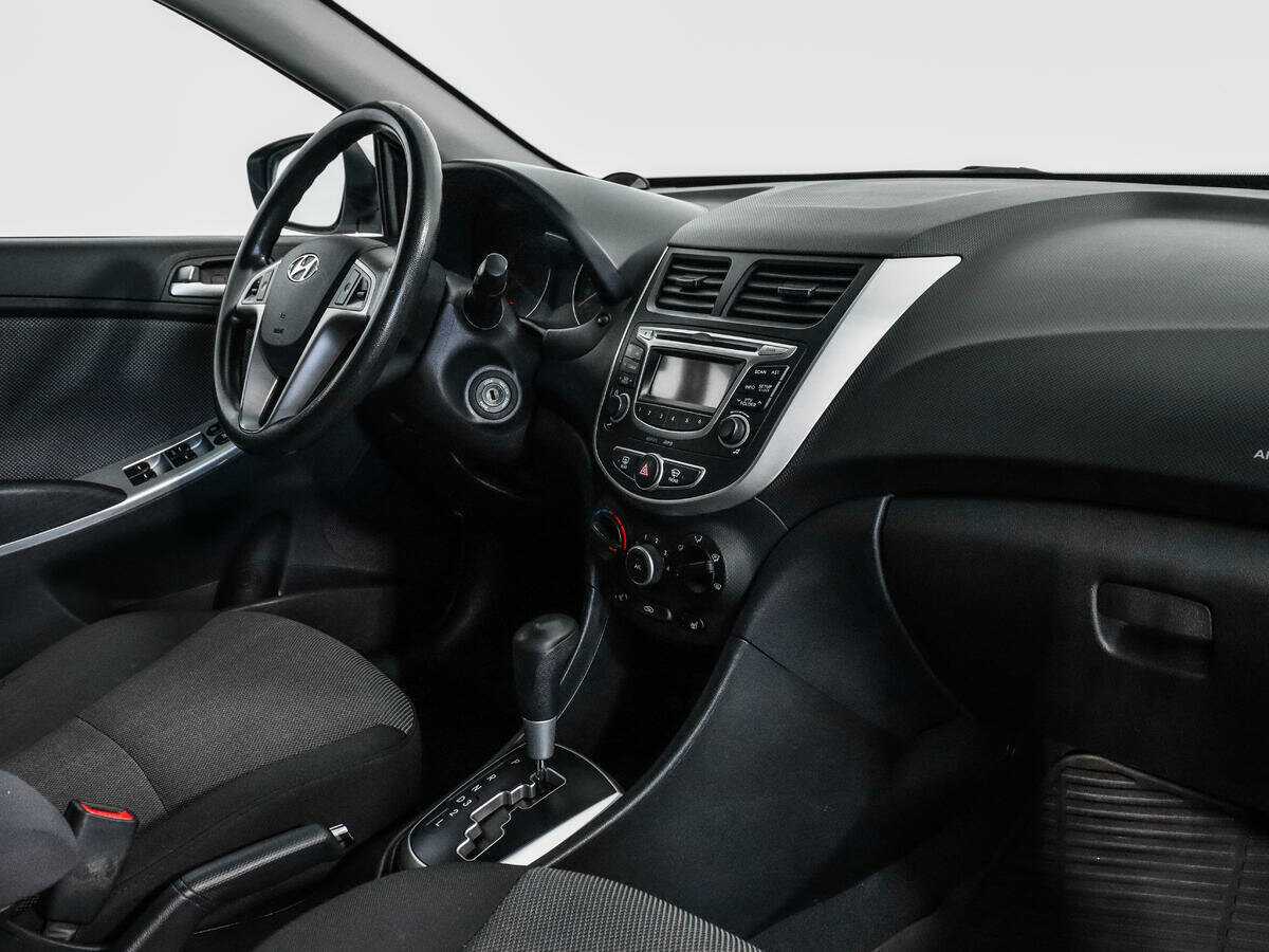 Б/У Хендай Солярис 2014 года. Фото: #10