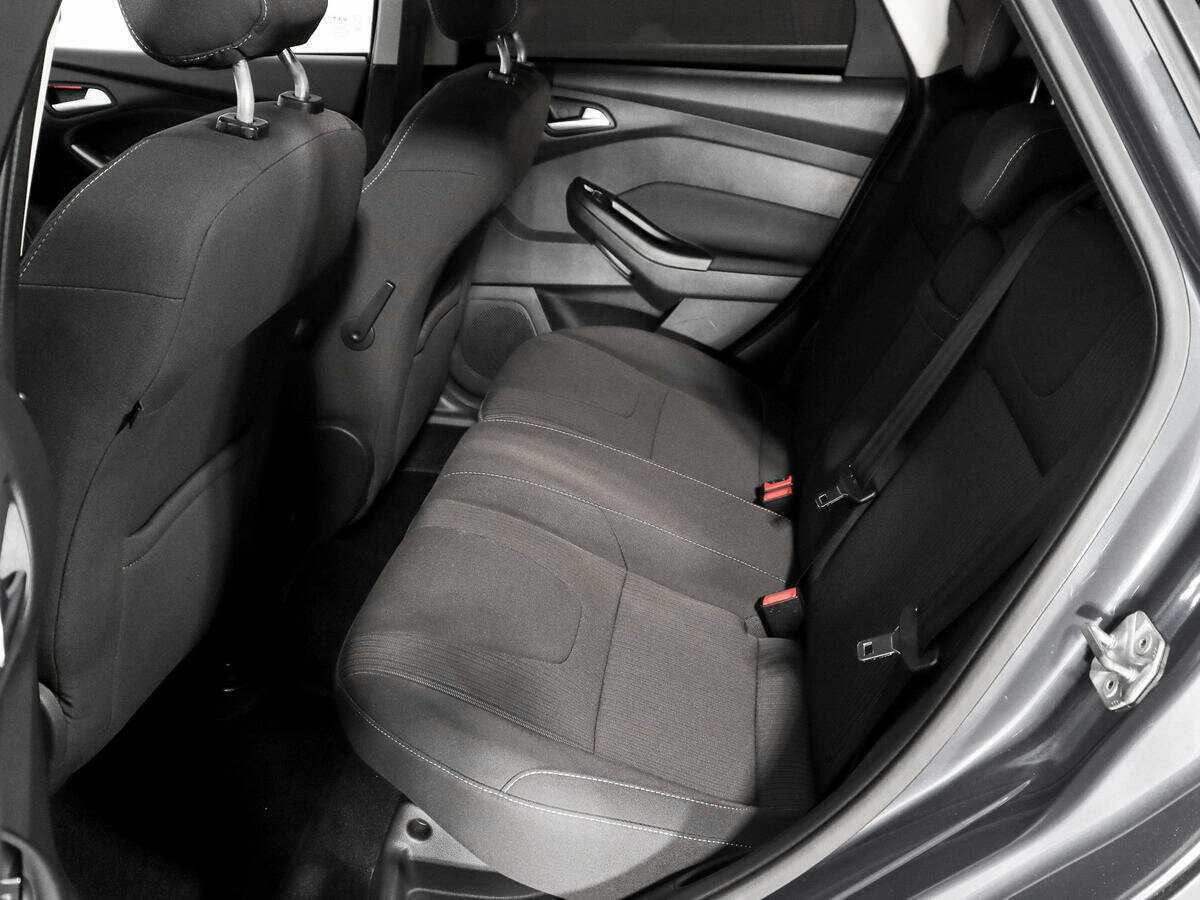 Ford Focus 2012 года с пробегом. Фото: #8