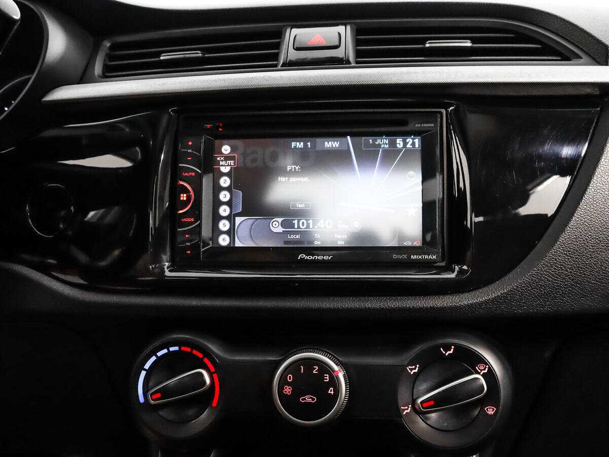 Б/У Киа Рио 2018 года. Фото: #12