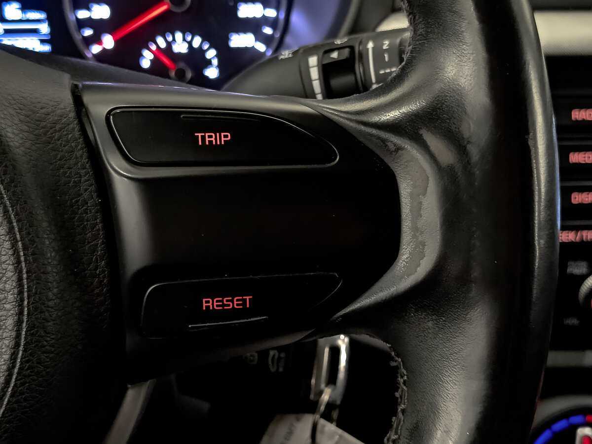 Б/У Киа Рио 2017 года. Фото: #25