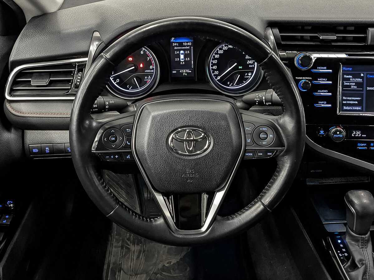 Toyota Camry 2020 года с пробегом. Фото: #21