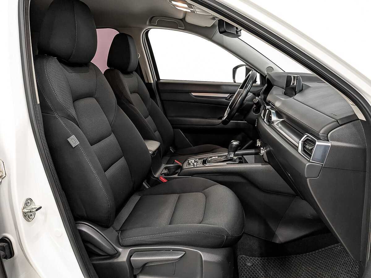 Б/У Мазда Ц-Икс-5 2018 года. Фото: #20