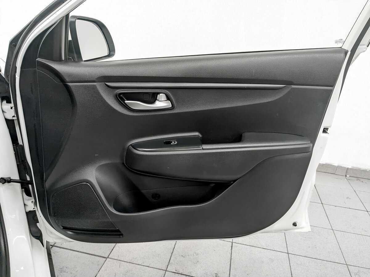 Б/У Киа Рио 2020 года. Фото: #23