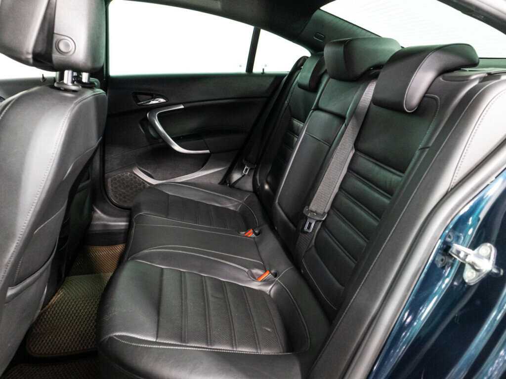 Б/У Опель Инсигния 2014 года. Фото: #9