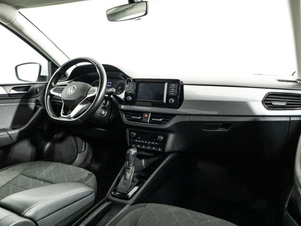 Б/У Фольксваген Поло 2021 года. Фото: #8