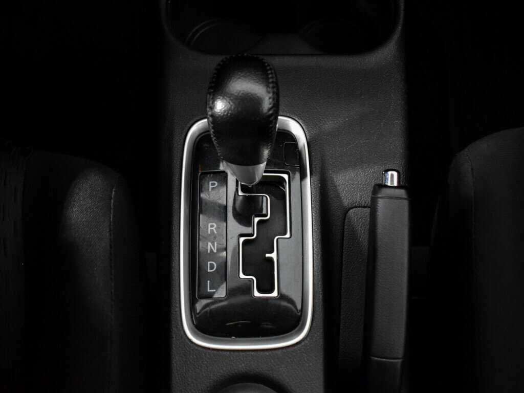 Б/У Митсубиши Оутлэндер 2014 года. Фото: #9