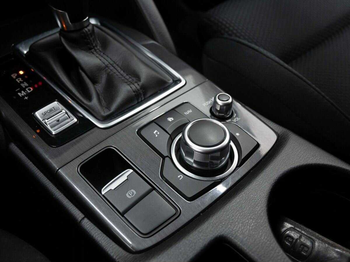 Б/У Мазда Ц-Икс-5 2016 года. Фото: #23