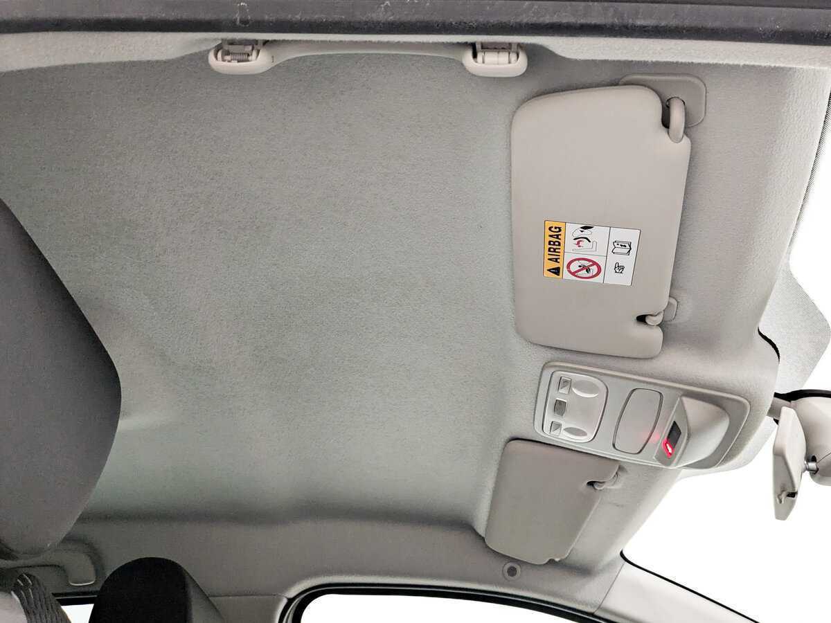 Б/У Рено Каптюр 2017 года. Фото: #21