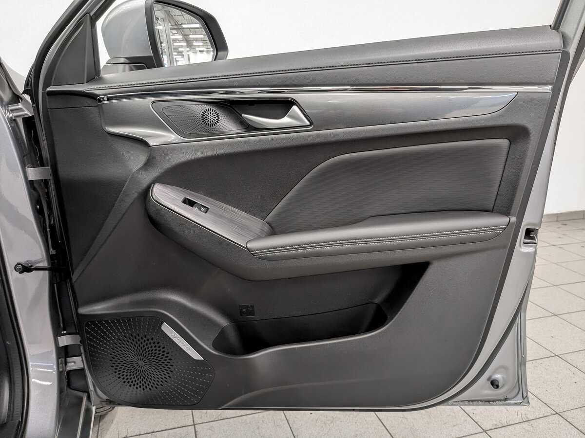 Б/У Хавал Джолион 2023 года. Фото: #24