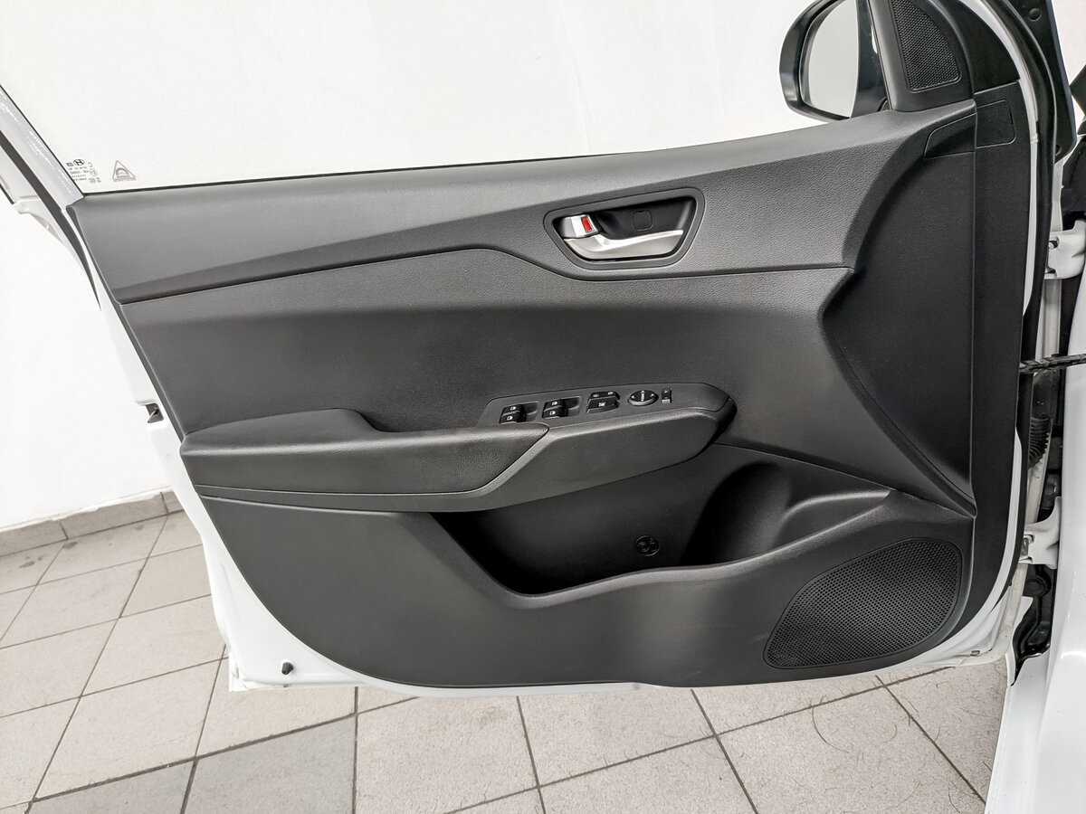 Б/У Хендай Солярис 2020 года. Фото: #18