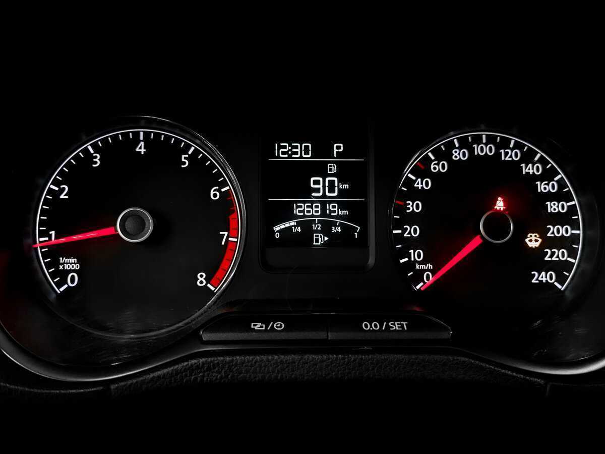 Б/У Фольксваген Поло 2018 года. Фото: #12