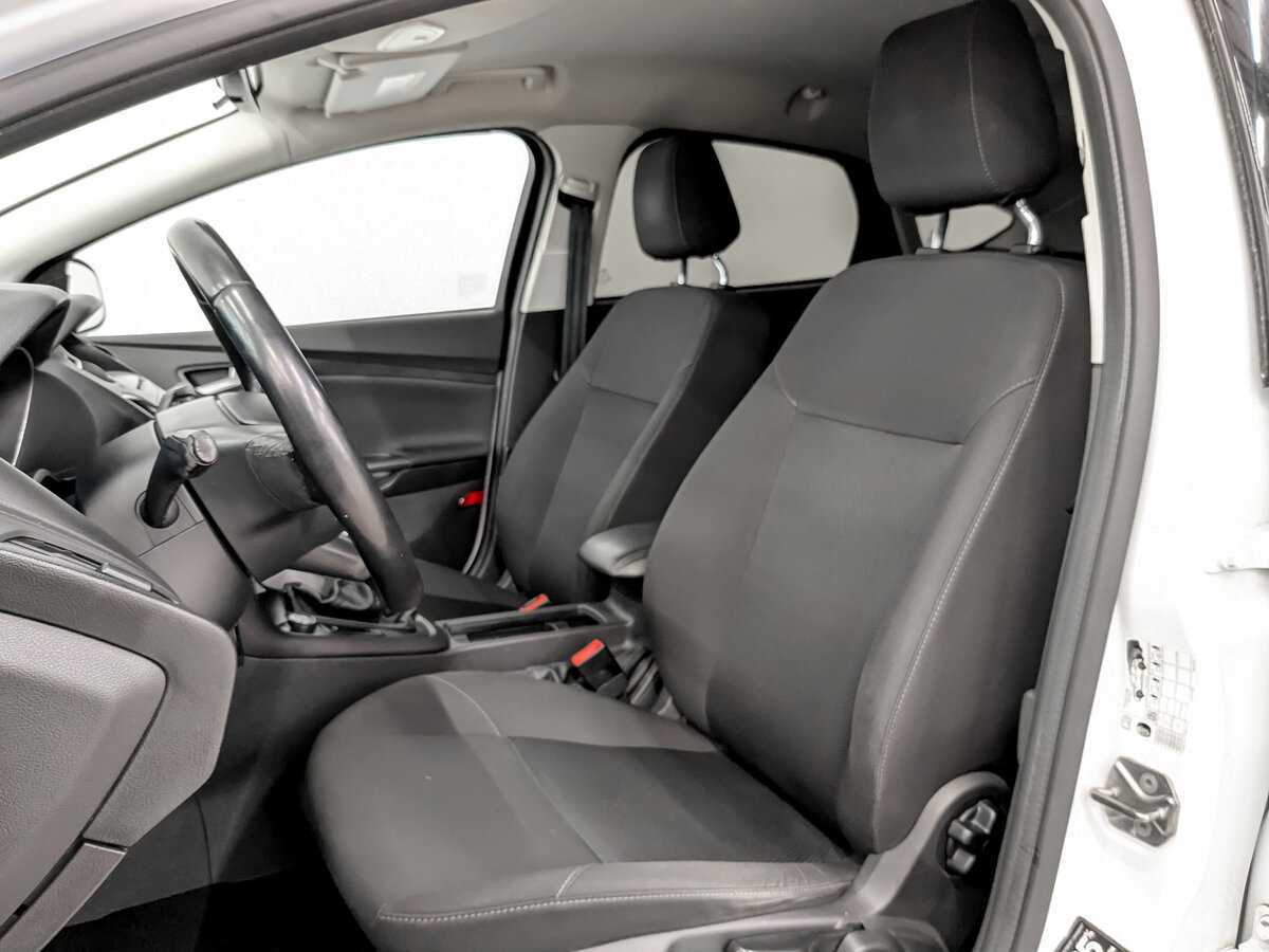 Б/У Форд Фокус 2015 года. Фото: #16