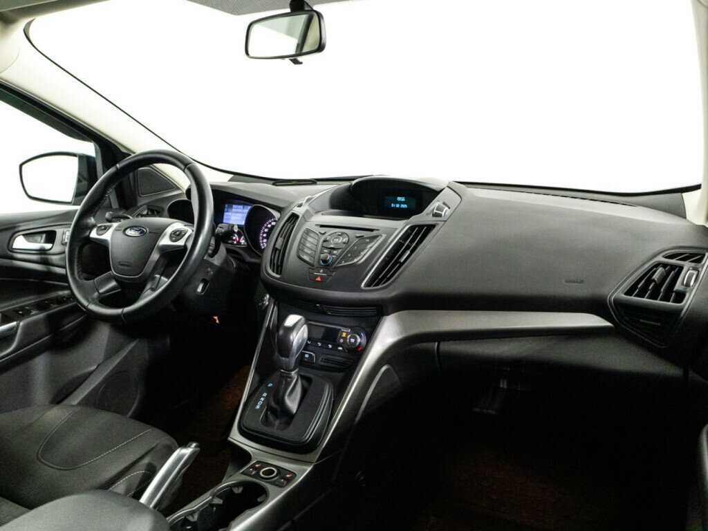 Б/У Форд Куга 2016 года. Фото: #8