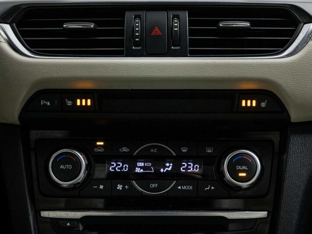 Б/У Мазда 6 2015 года. Фото: #12