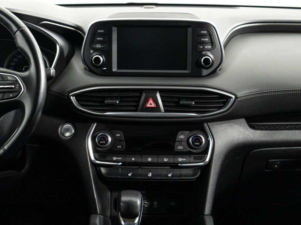 Hyundai Santa Fe 2019 года с пробегом. Фото: #13