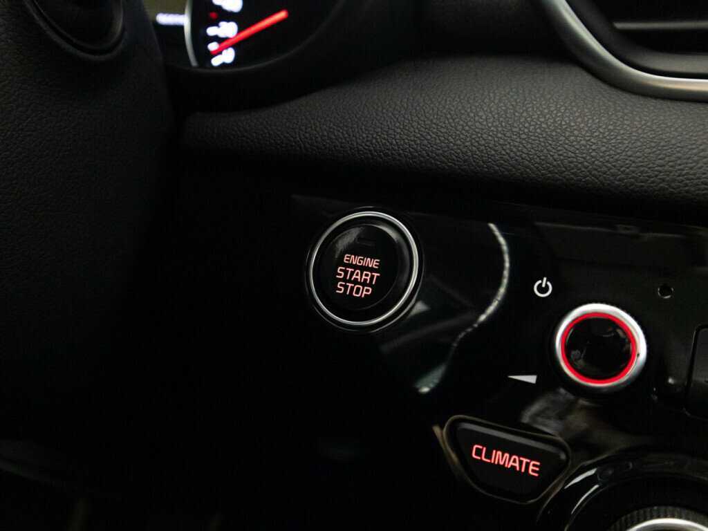 Б/У Киа Спортейдж 2018 года. Фото: #17