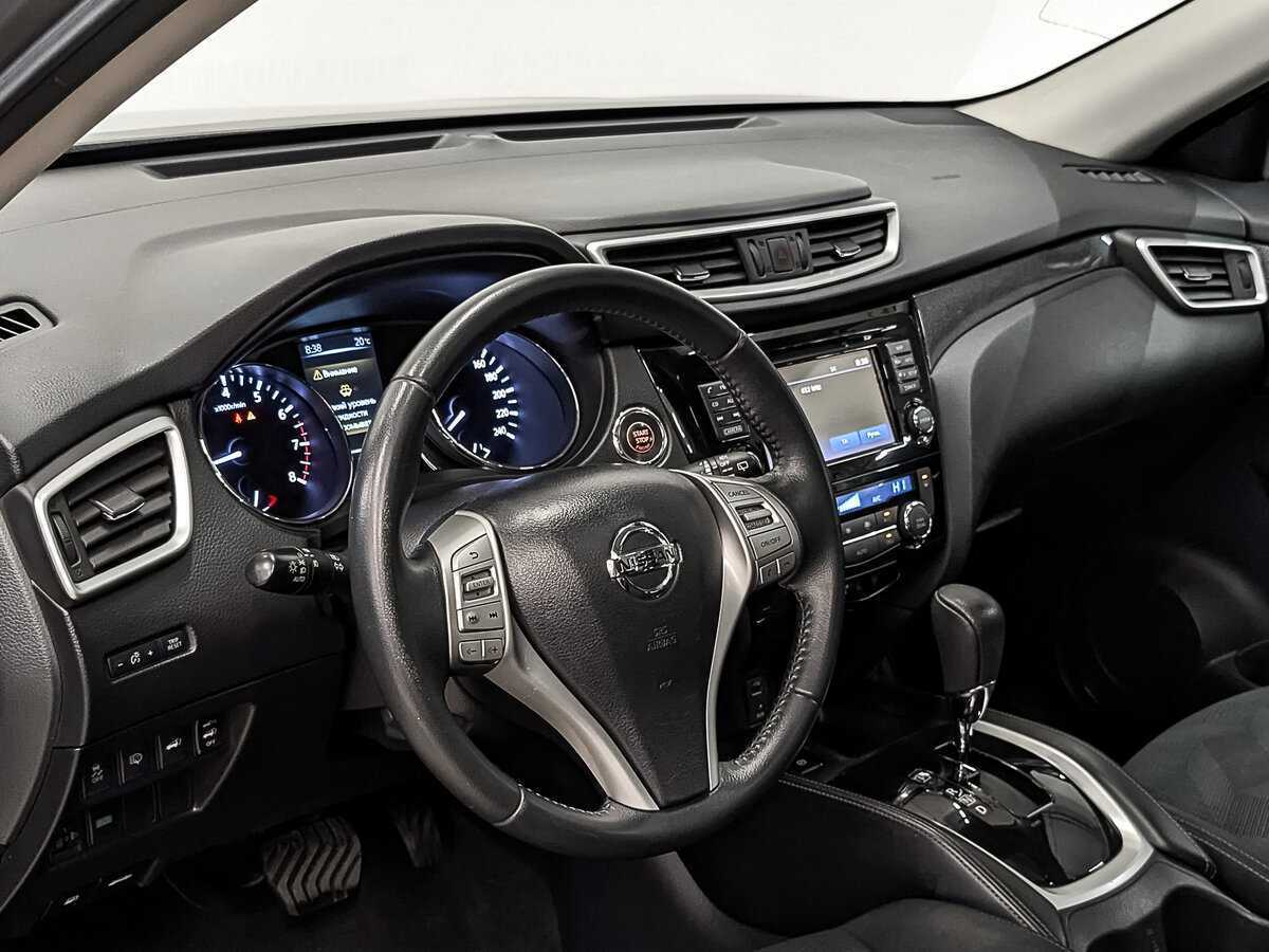 Б/У Ниссан Икс-Трейл 2016 года. Фото: #14