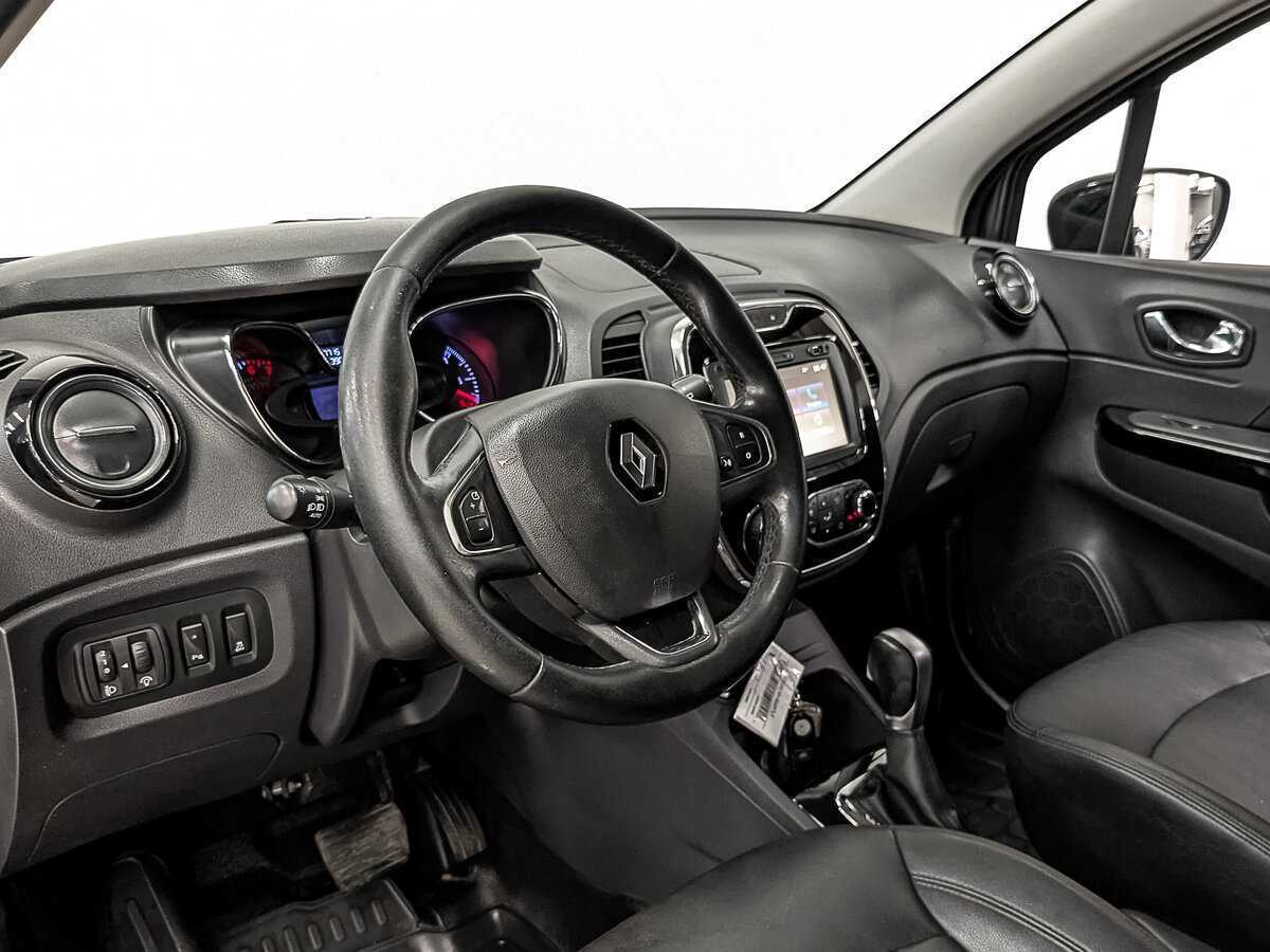 Б/У Рено Каптюр 2017 года. Фото: #12