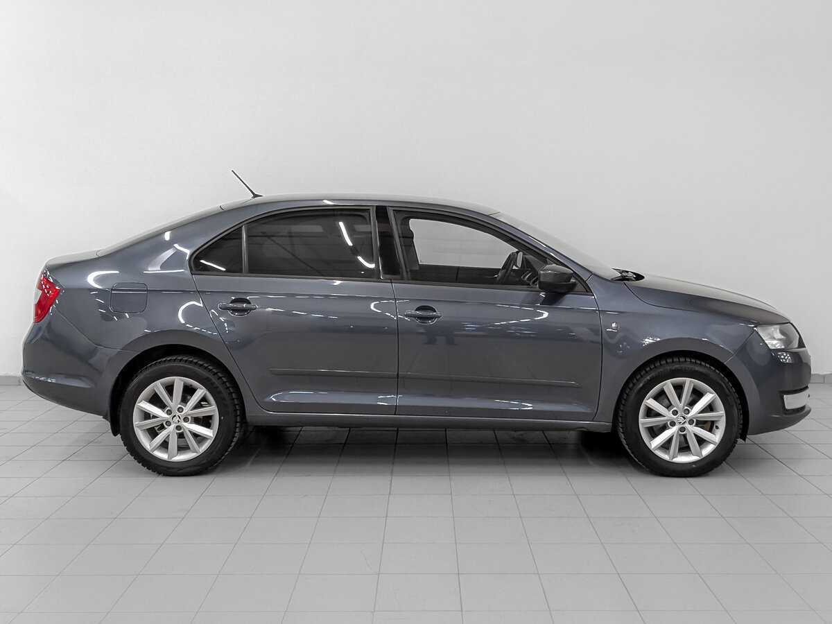 Б/У Шкода Рапид 2016 года. Фото: #3