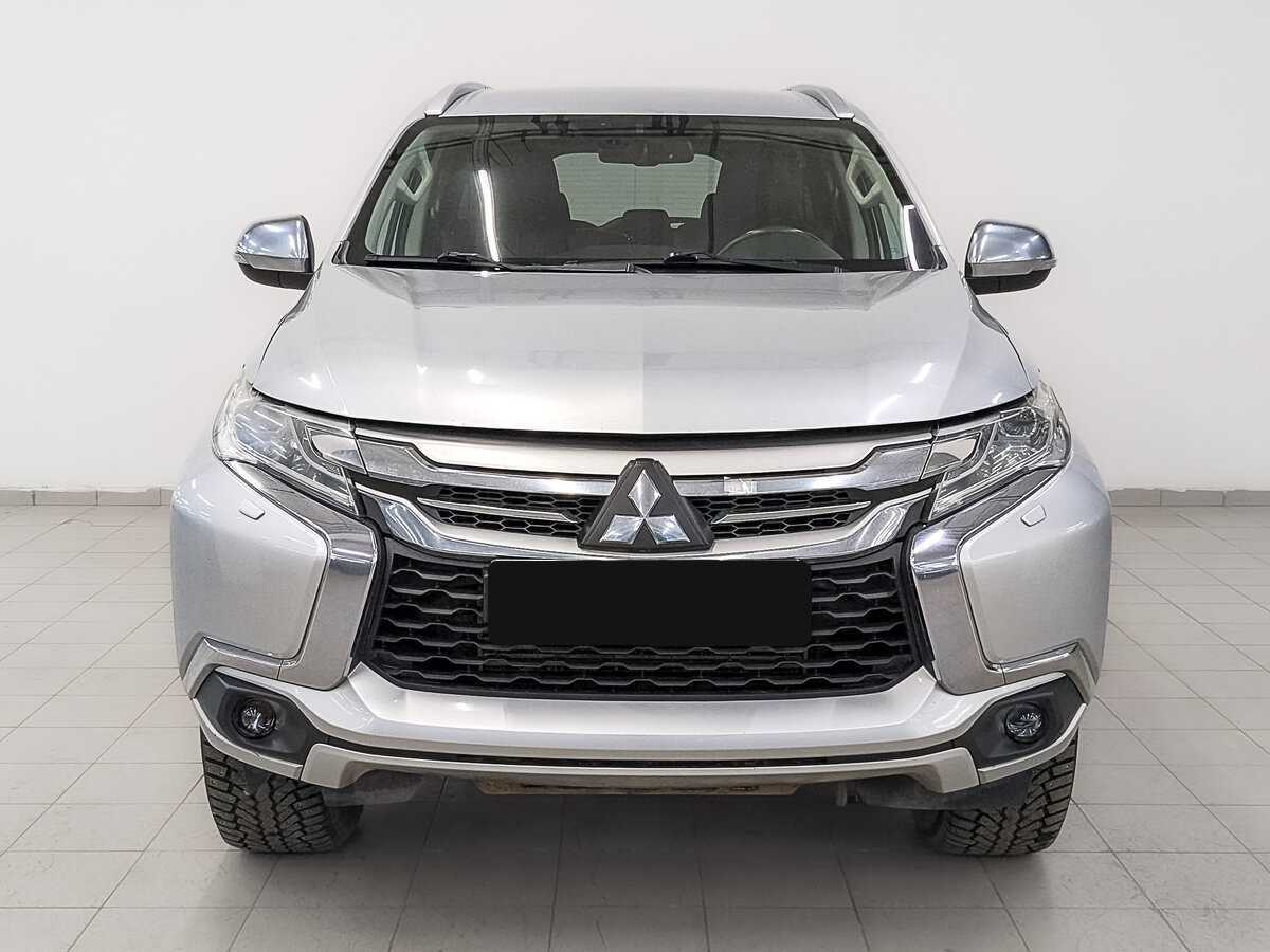 Mitsubishi Pajero Sport 2020 года с пробегом. Фото: #1