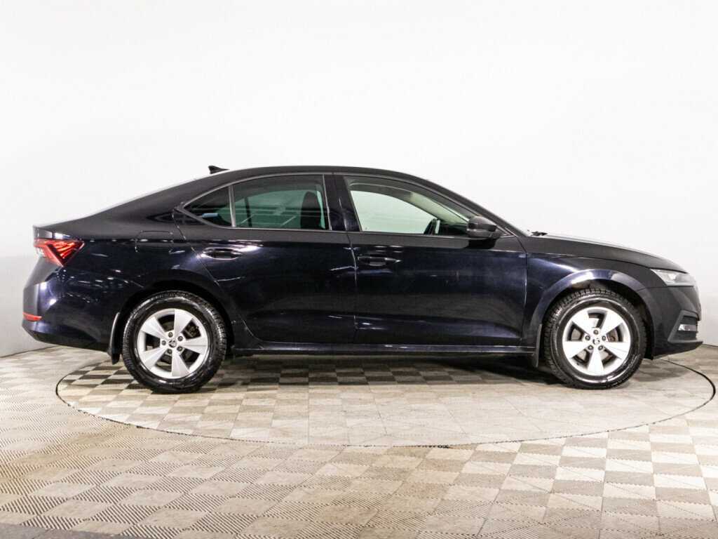 Б/У Шкода Октавия 2020 года. Фото: #3