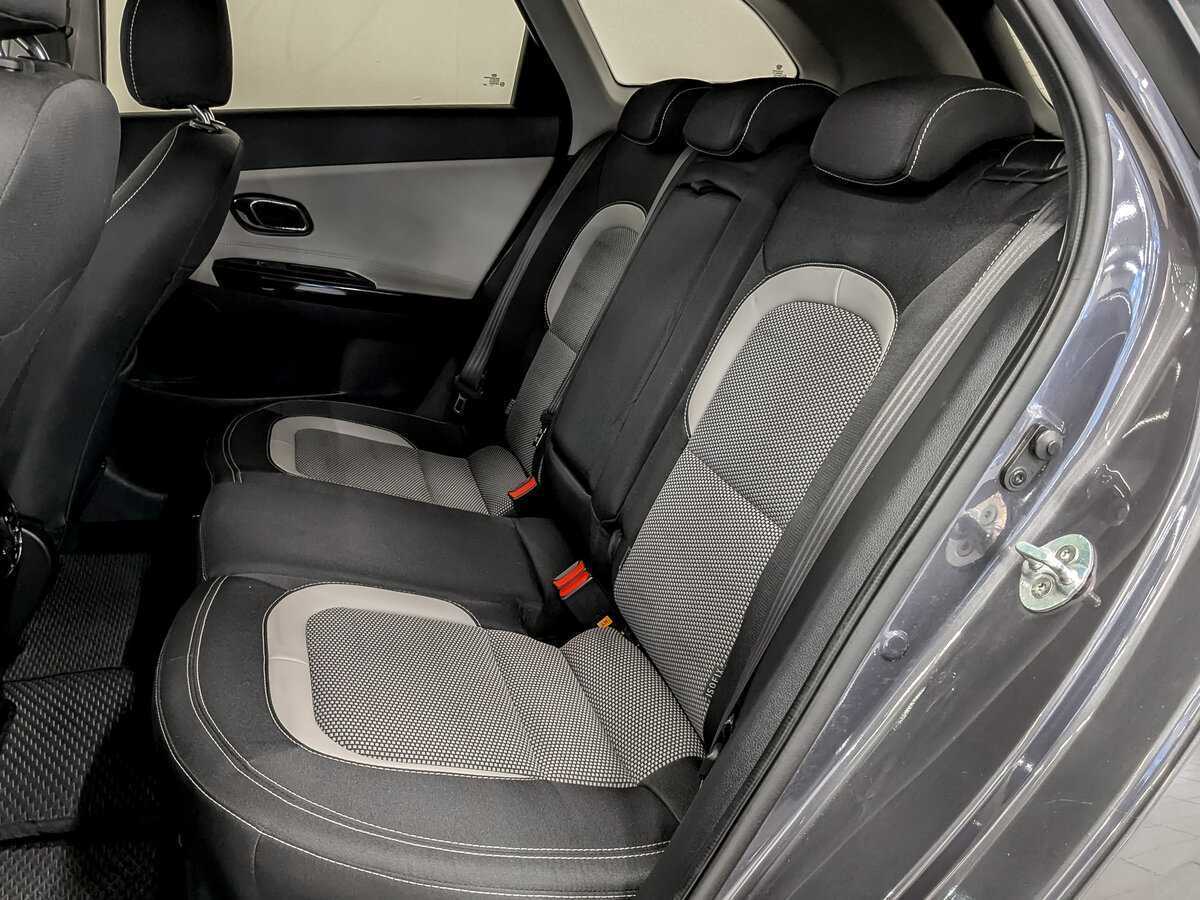 Б/У Киа Сид 2018 года. Фото: #11