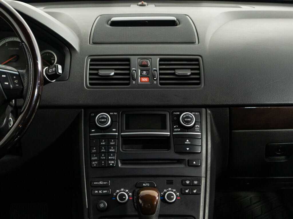 Б/У Вольво ИксЦ90 2012 года. Фото: #13