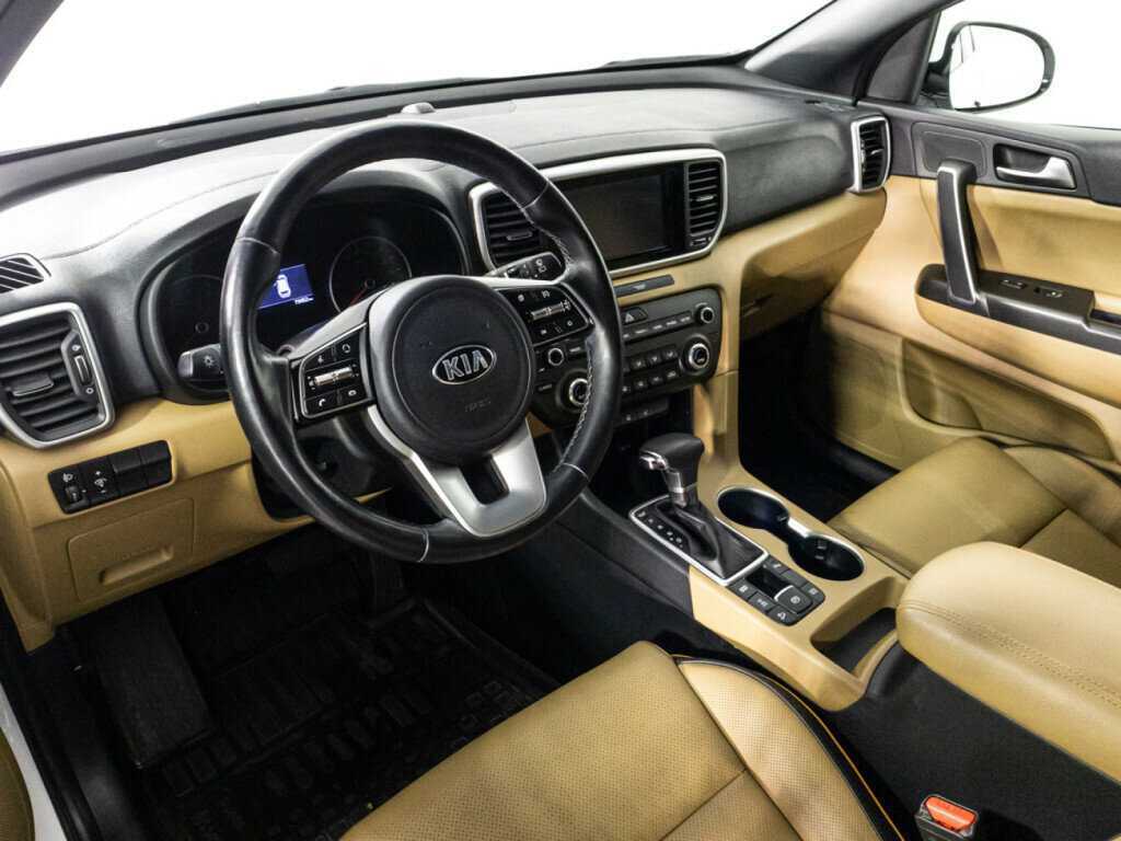 Б/У Киа Спортейдж 2019 года. Фото: #10