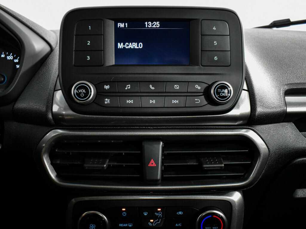 Б/У Форд ЭкоСпорт 2018 года. Фото: #12