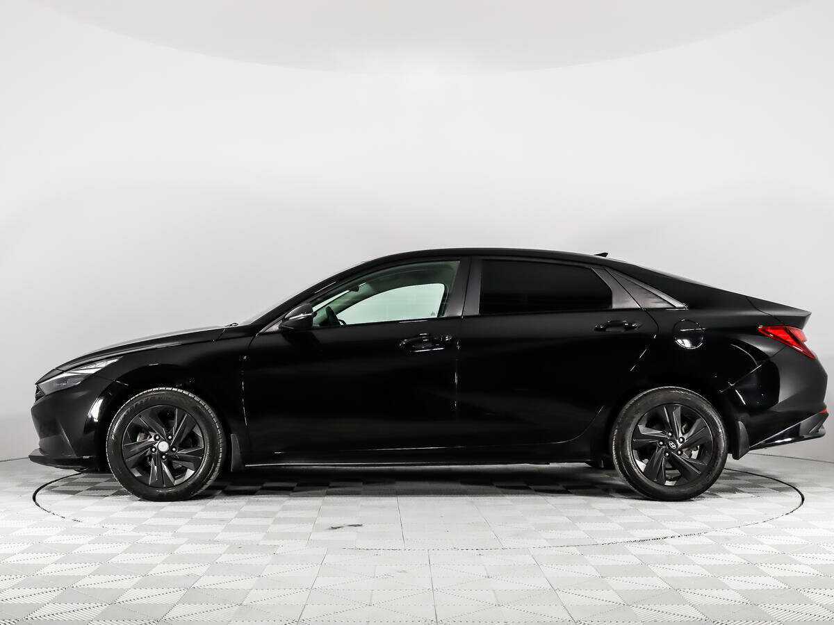Hyundai Elantra 2021 года с пробегом. Фото: #7