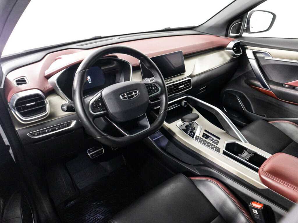 Б/У Джили Кулрэй 2023 года. Фото: #10