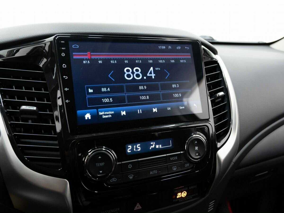 Mitsubishi Pajero Sport 2017 года с пробегом. Фото: #18