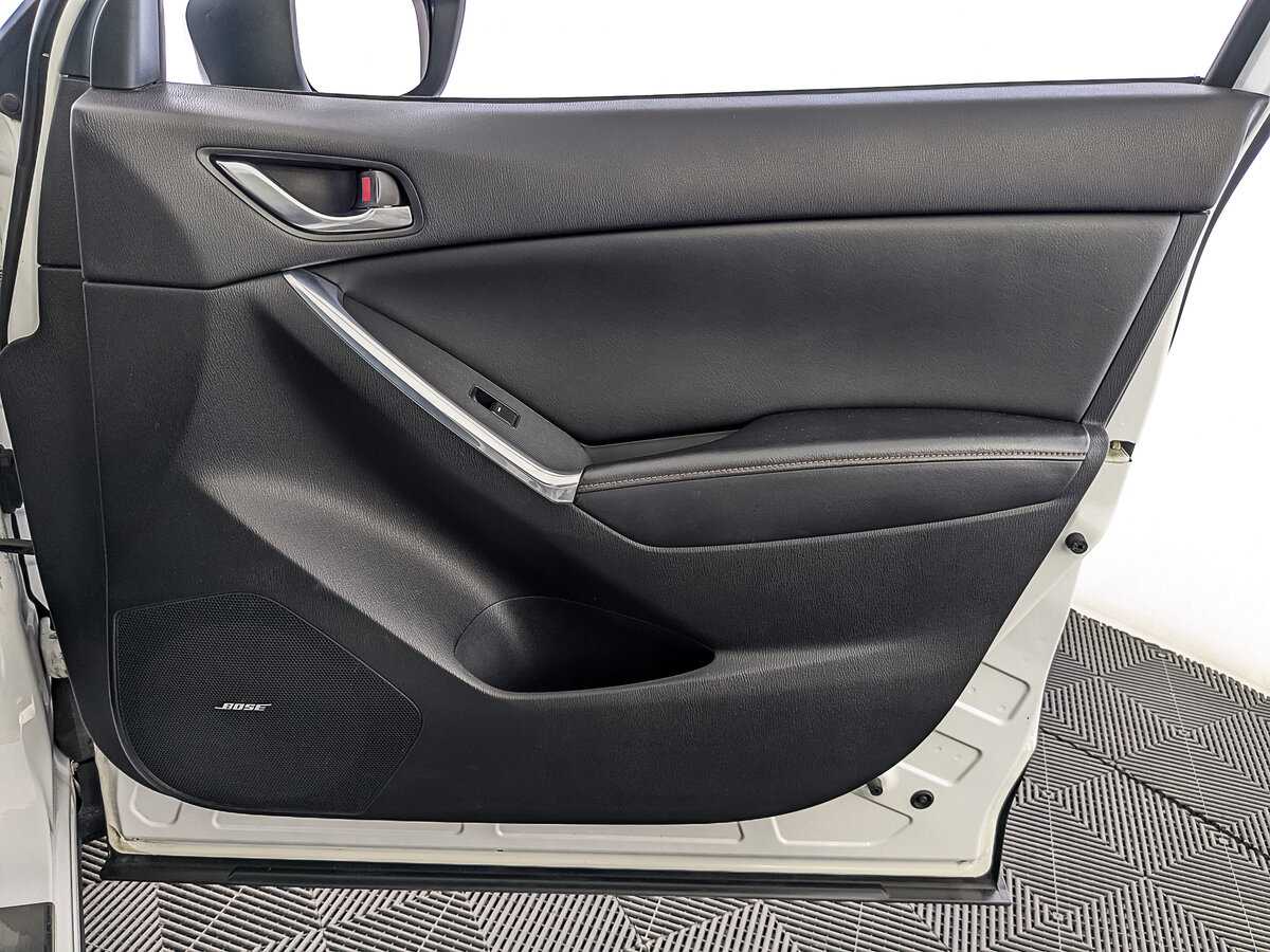 Б/У Мазда Ц-Икс-5 2014 года. Фото: #23