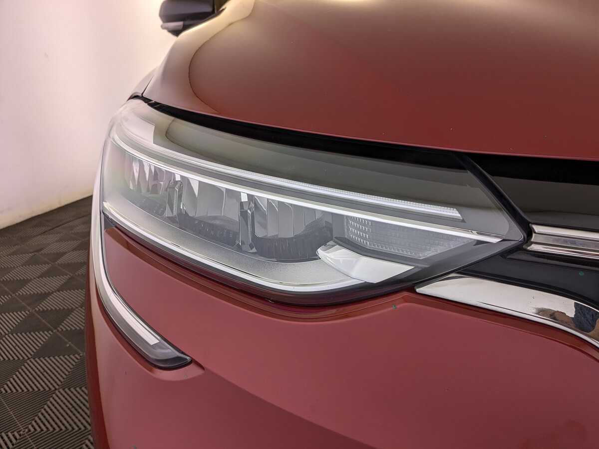 Б/У Рено Аркана 2021 года. Фото: #6