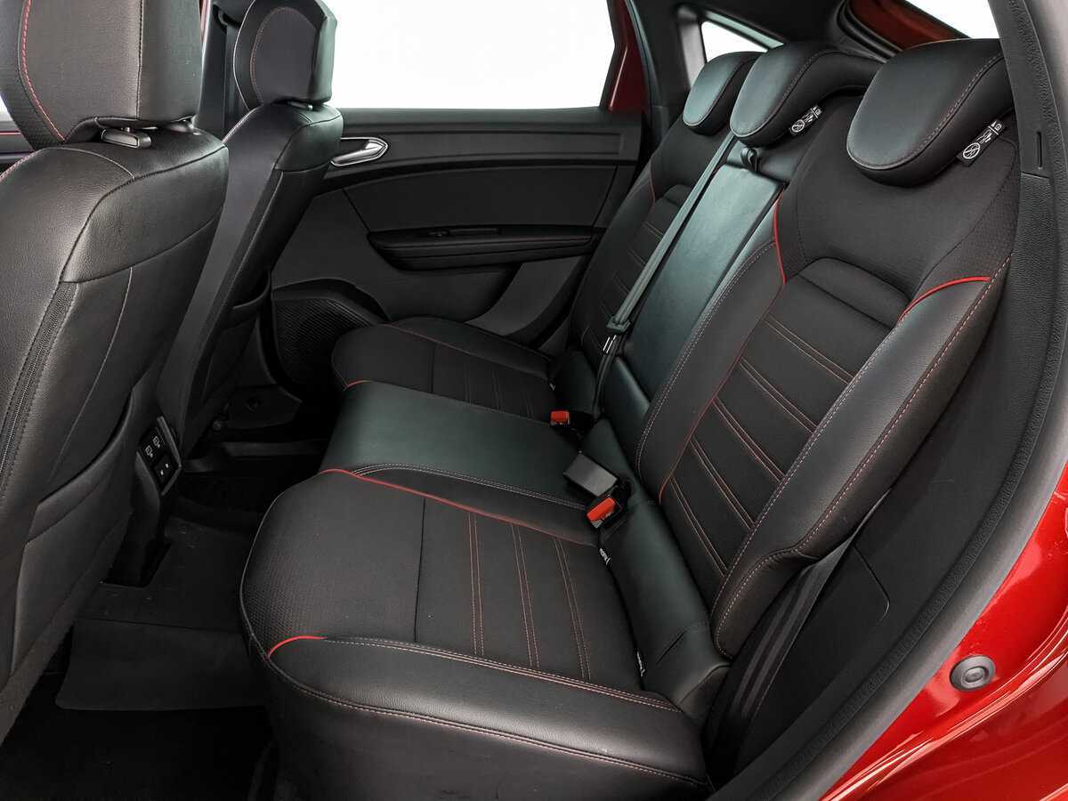 Б/У Рено Аркана 2021 года. Фото: #19