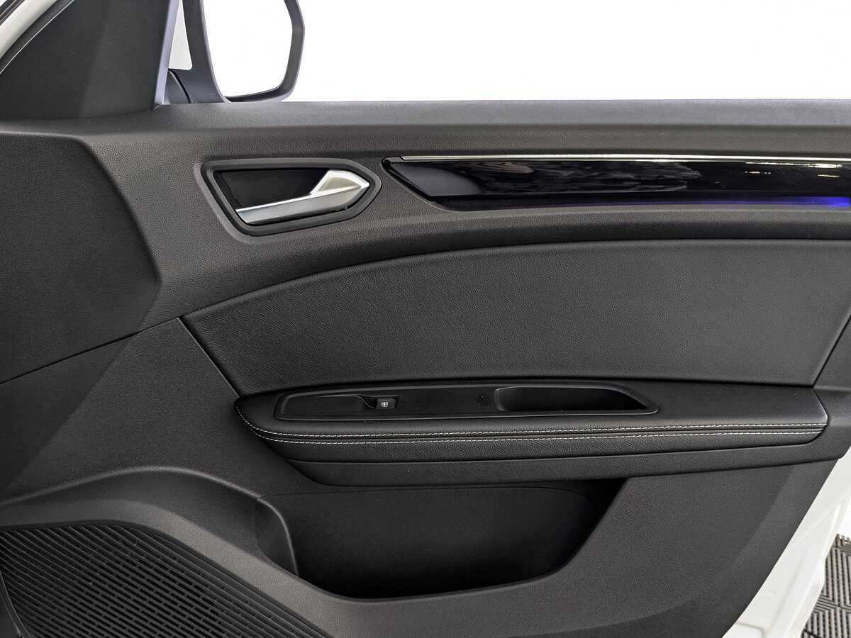 Б/У Рено Аркана 2019 года. Фото: #23