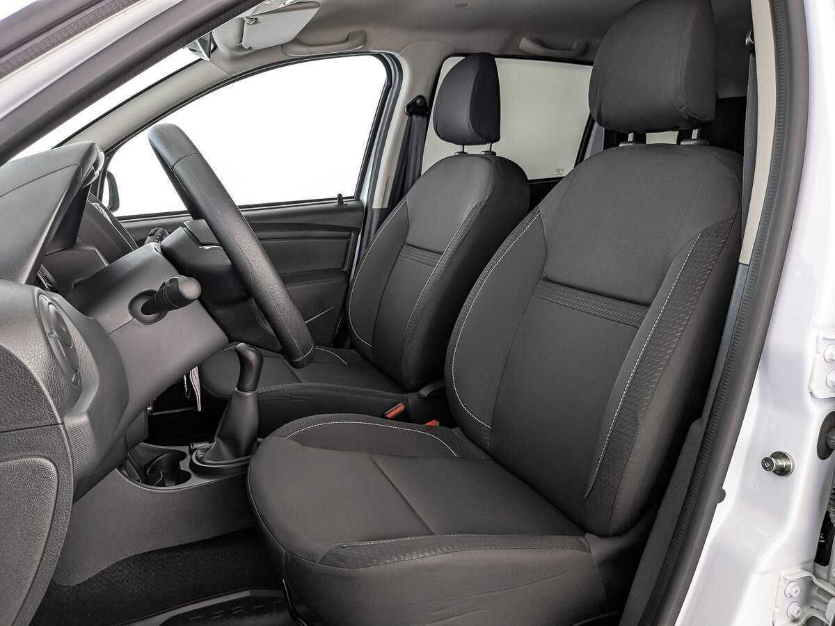 Б/У Рено Дастер 2021 года. Фото: #19