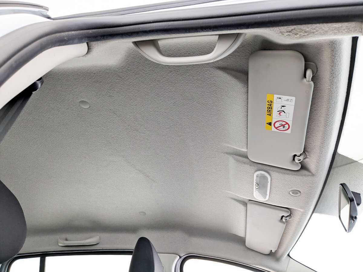 Б/У Рено Сандеро 2019 года. Фото: #21