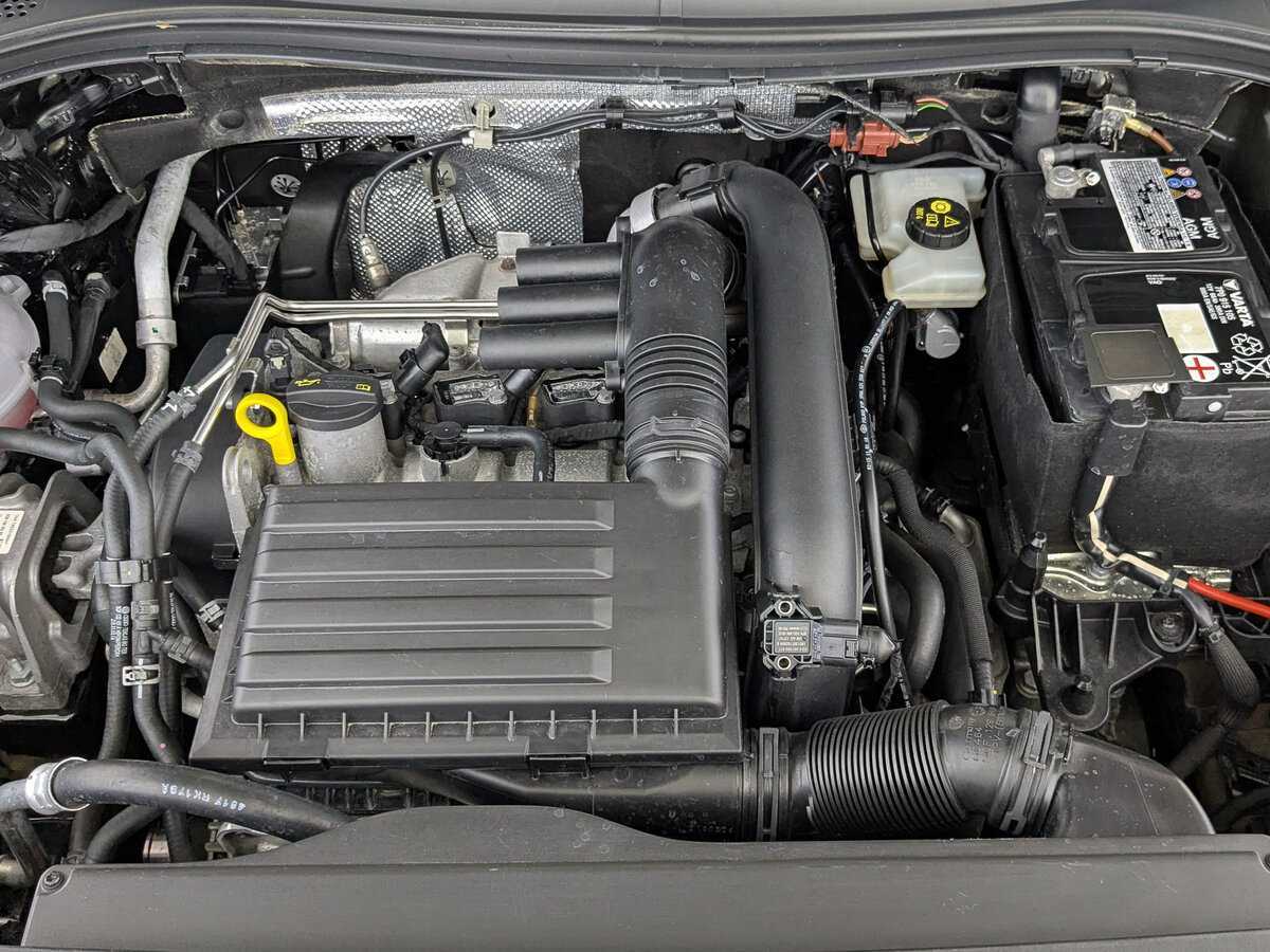 Б/У Фольксваген Тигуан 2018 года. Фото: #8