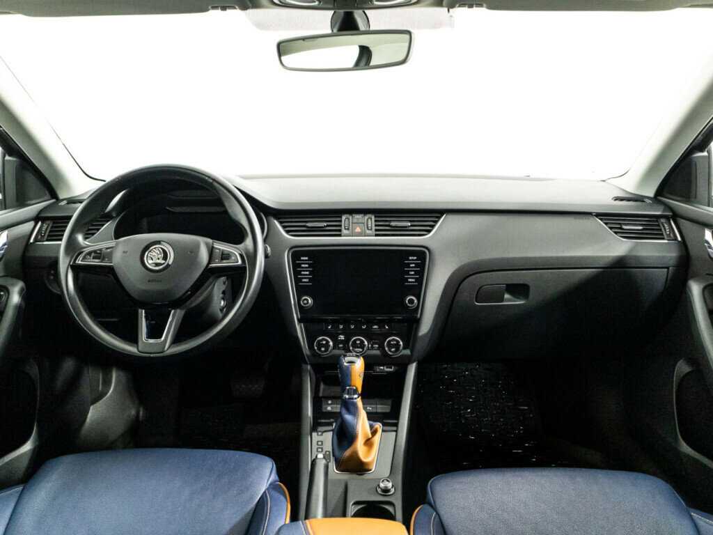 Б/У Шкода Октавия 2019 года. Фото: #12