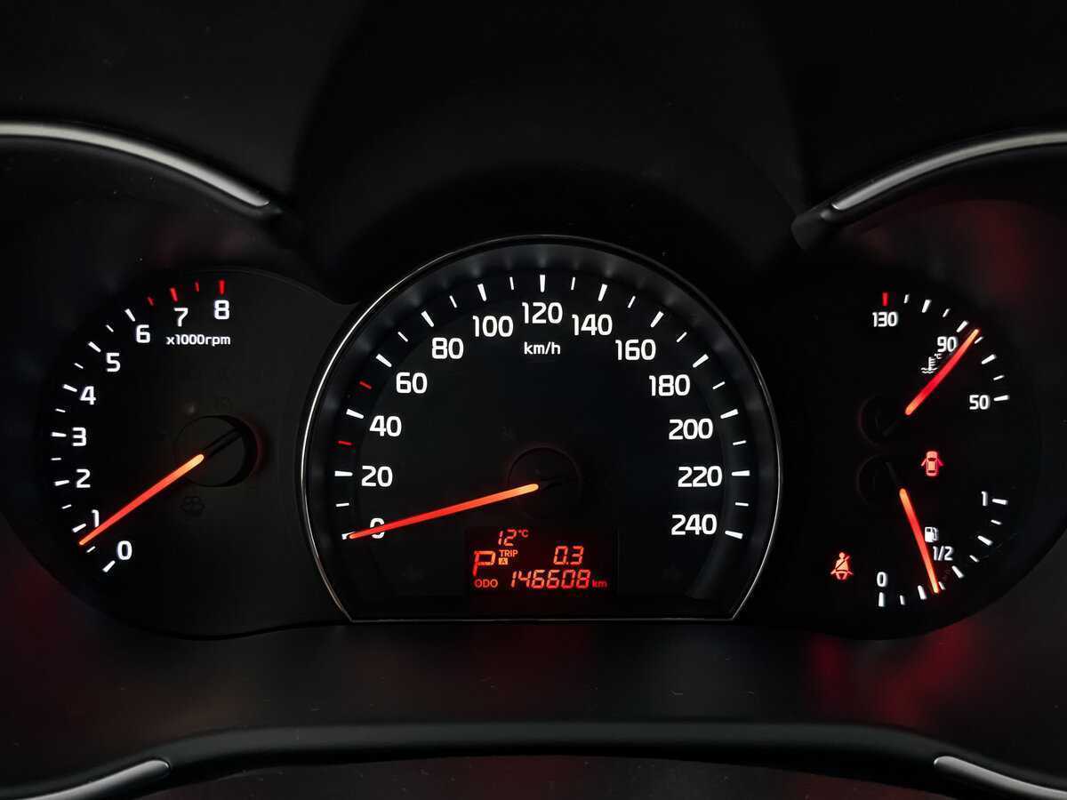 Б/У Киа Соренто 2016 года. Фото: #15