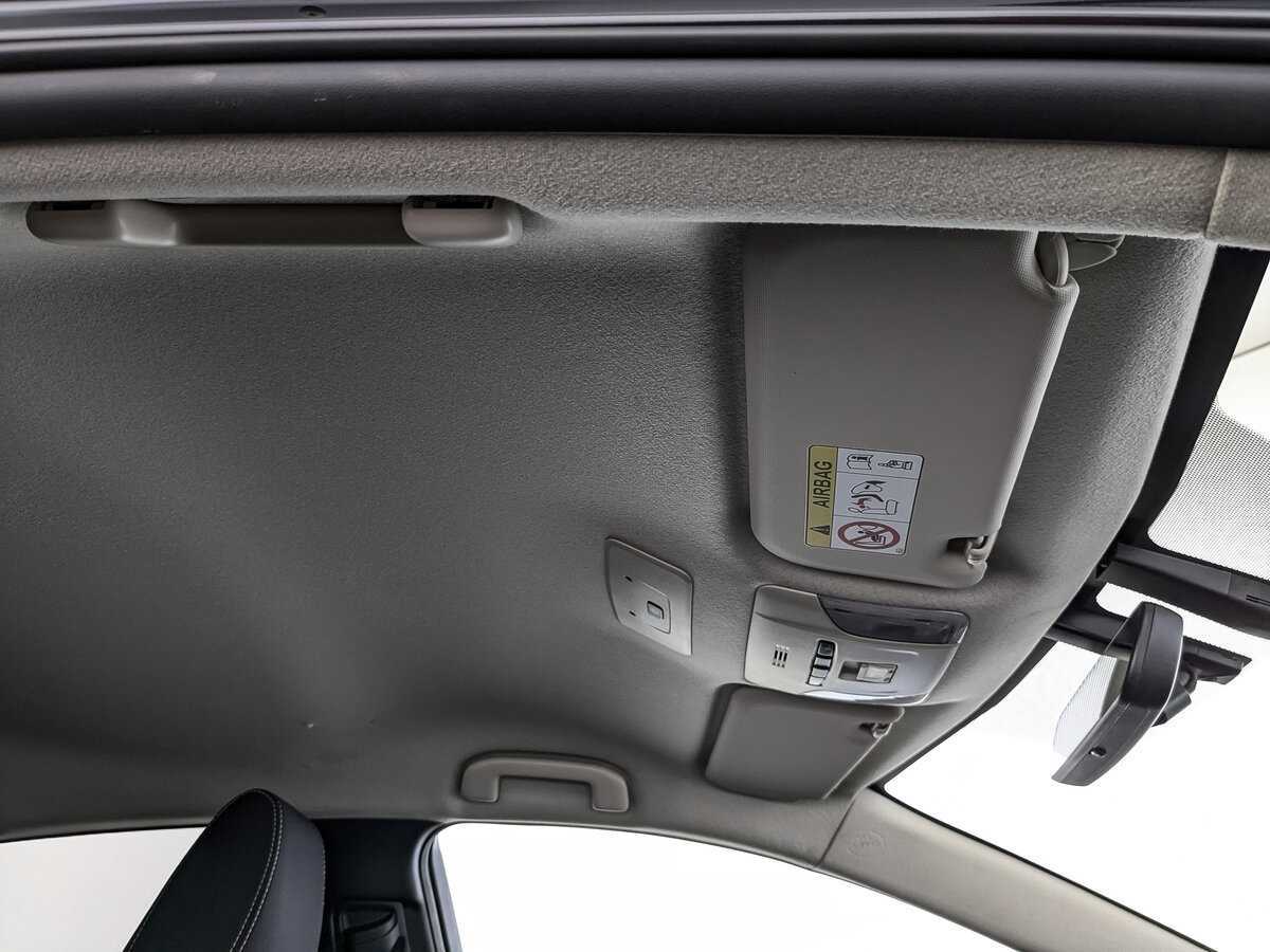 Б/У Тойота Королла 2021 года. Фото: #20