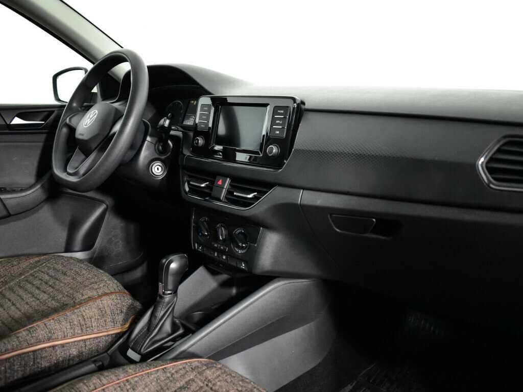 Б/У Фольксваген Поло 2020 года. Фото: #8