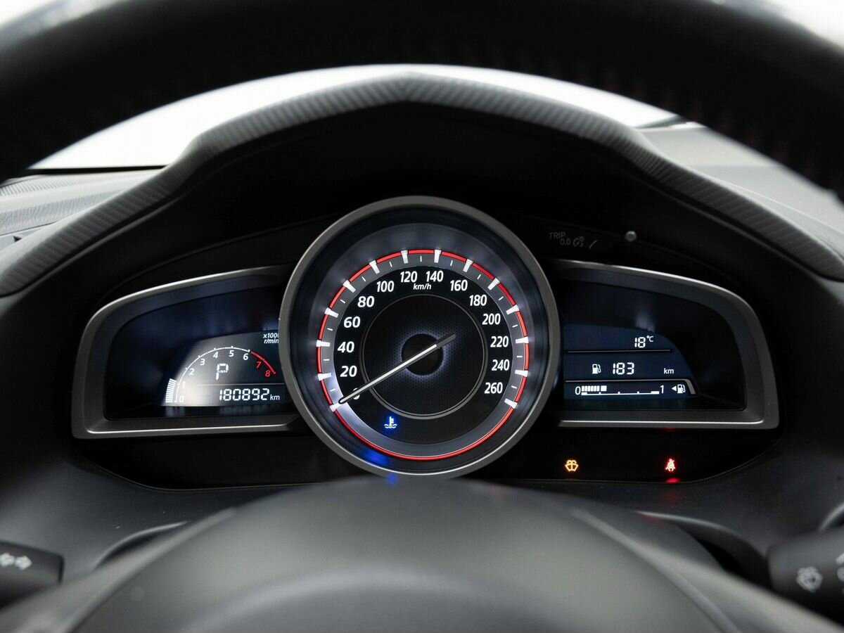 Б/У Мазда 3 2014 года. Фото: #15