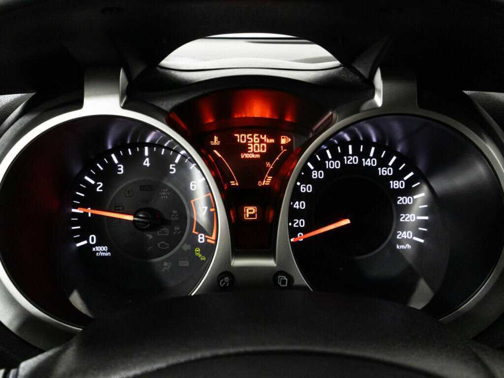 Б/У Ниссан Жук 2017 года. Фото: #11