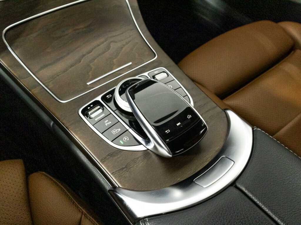Mercedes-Benz C-Класс 2019 года с пробегом. Фото: #16