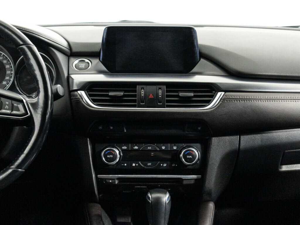 Б/У Мазда 6 2016 года. Фото: #13