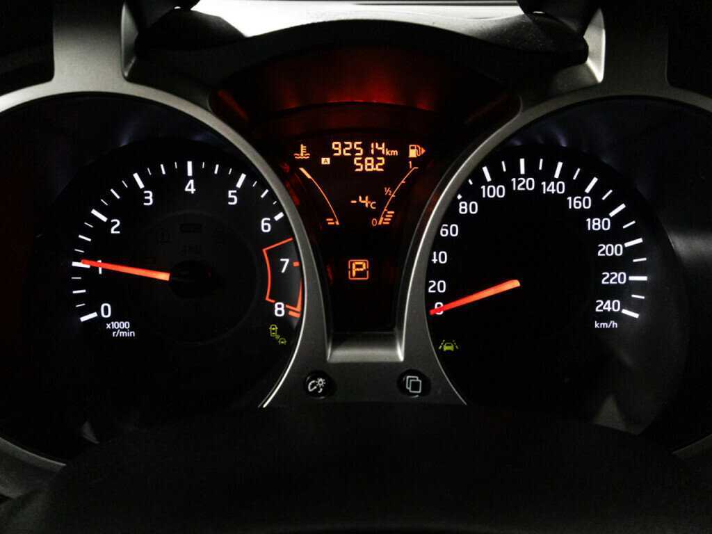 Б/У Ниссан Жук 2017 года. Фото: #10