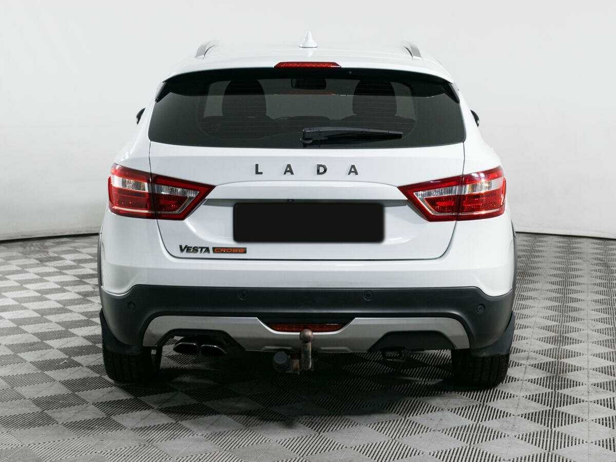 Lada (ВАЗ) Vesta 2018 года с пробегом. Фото: #4