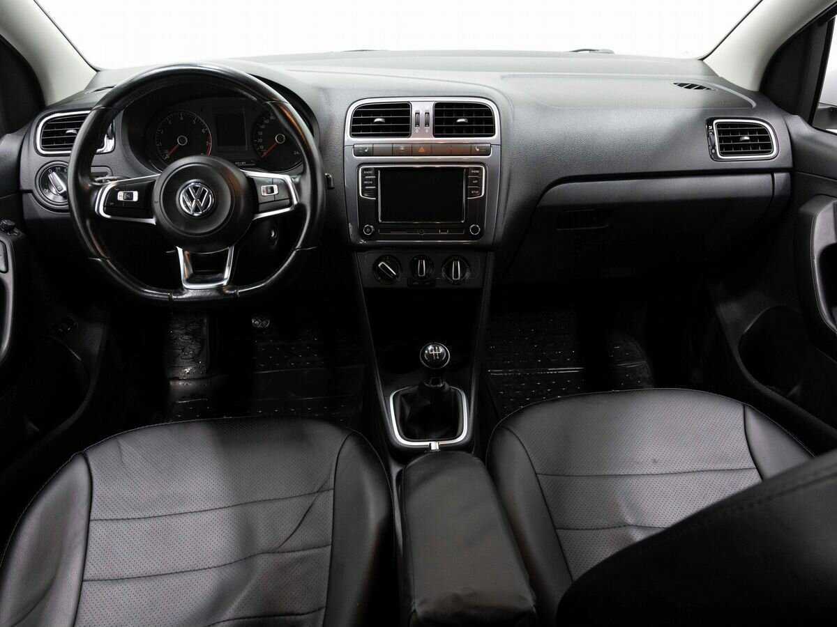 Б/У Фольксваген Поло 2020 года. Фото: #13